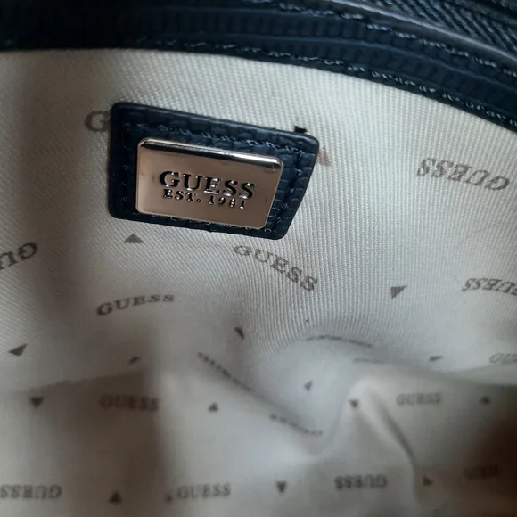 Guess Lyndi Shoulder Handbag Croc Embossed Animal Print Brown Black Med. Size - Picture 16 of 17